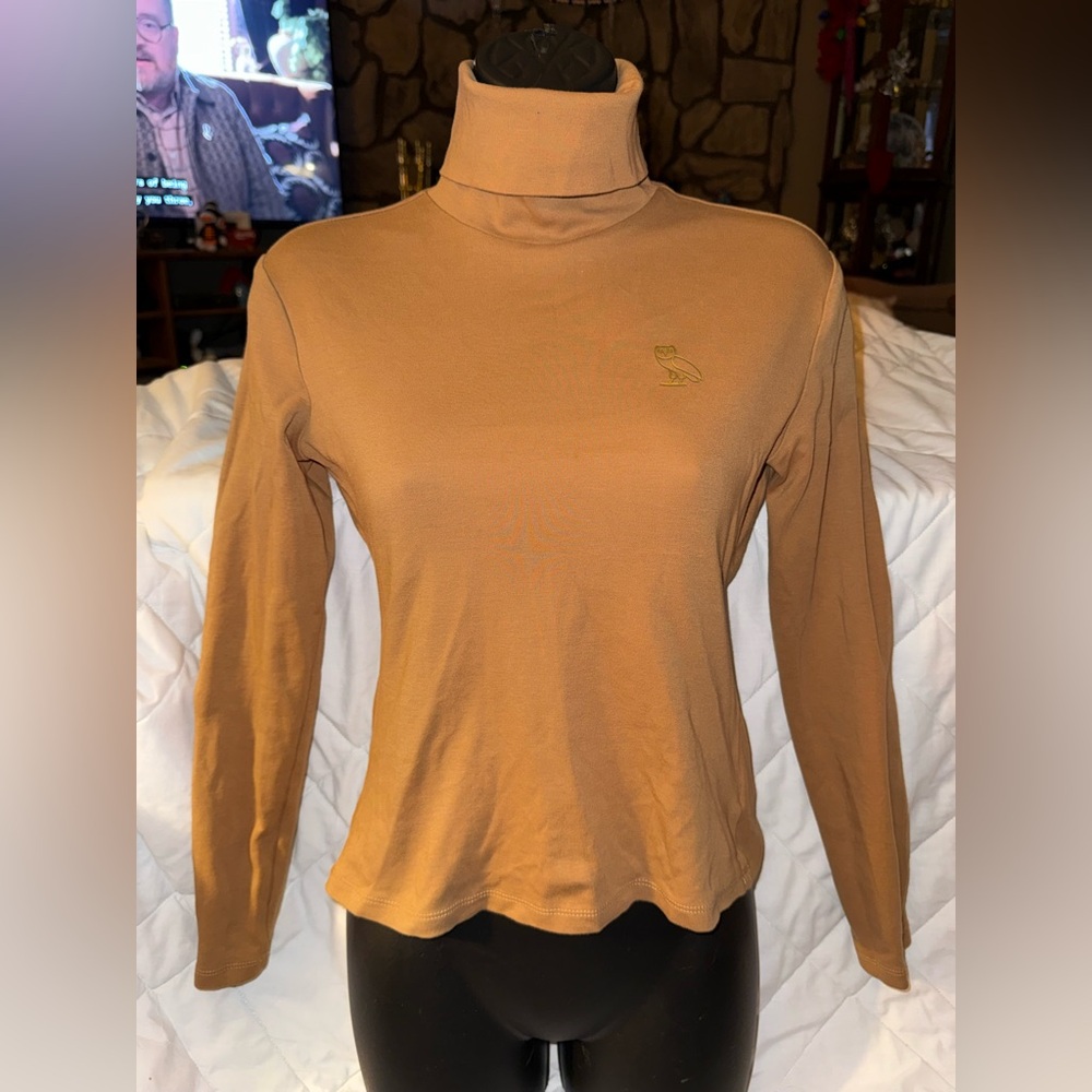 October’s Very Own Cropped Turtleneck